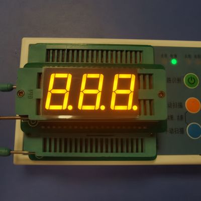 Un buen precio. 3 pantalla LED del segmento del dígito 0.56inch 20mcd 30nm 80mW 7 en línea