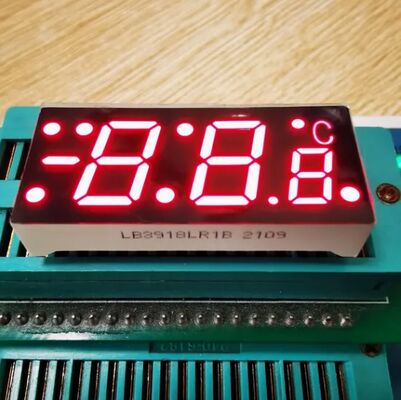 Un buen precio. Display LED de 7 segmentos de tres dígitos con cátodo común con signo menos para el indicador de temperatura en línea