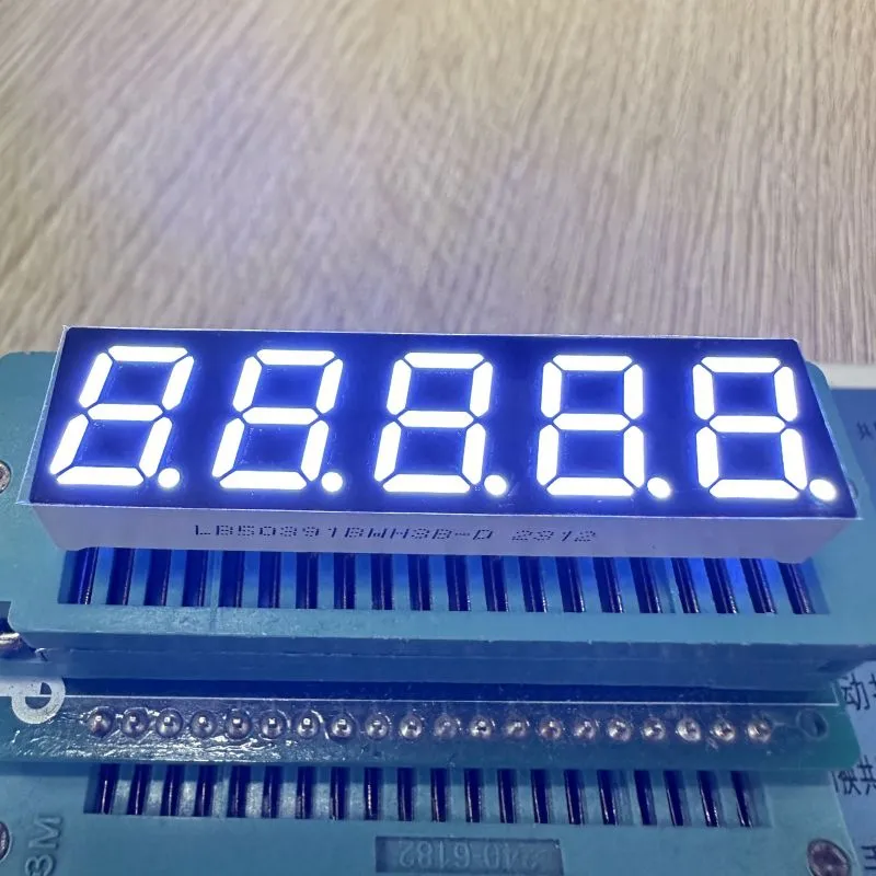 Ultra Blanco 7 Segmento LED Display 5 dígitos 0,39 pulgadas Anodo común para el indicador digital 5