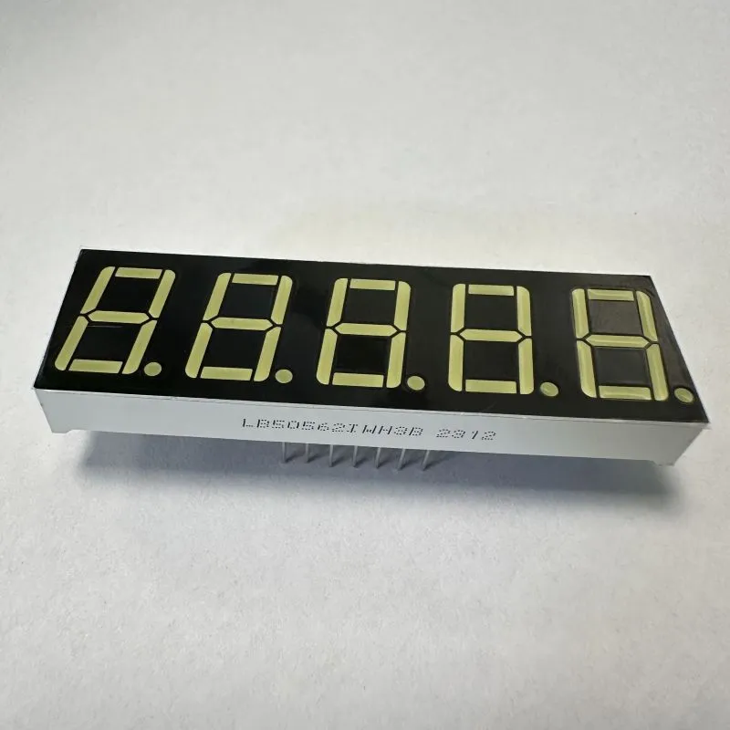 Ultra Blanco 0,56 pulgadas 5 dígitos 7 segmentos de pantalla LED Anodo común para el control del proceso 2