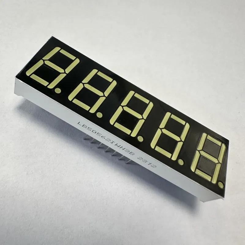 Ultra Blanco 0,56 pulgadas 5 dígitos 7 segmentos de pantalla LED Anodo común para el control del proceso 1