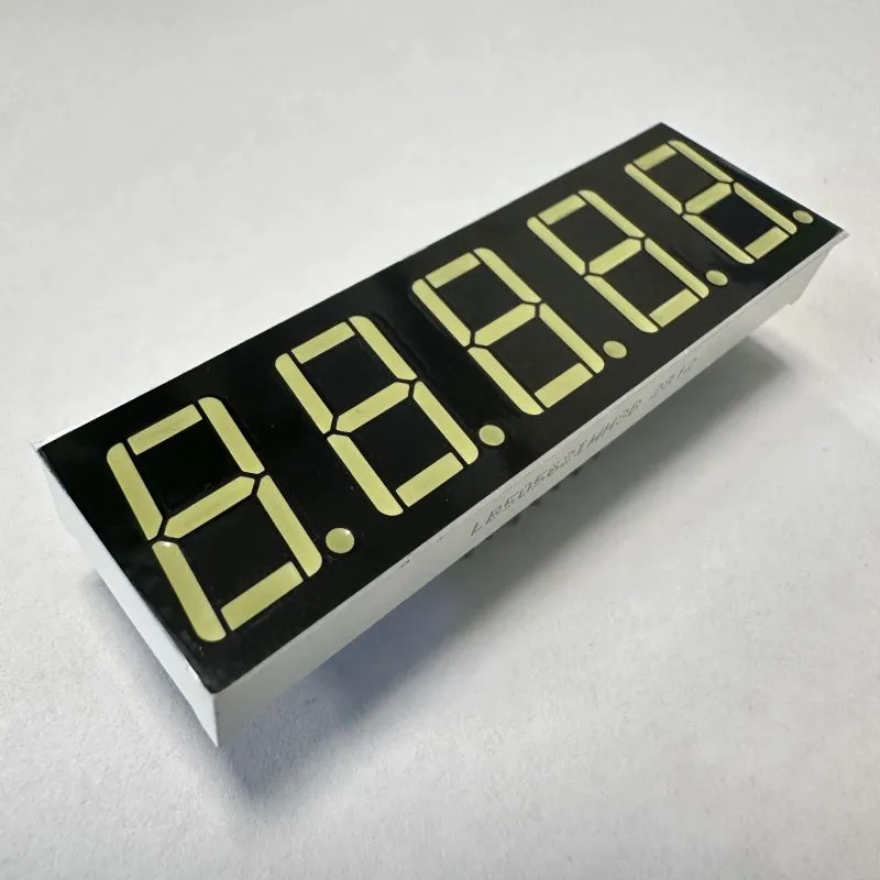Ultra Blanco 0,56 pulgadas 5 dígitos 7 segmentos de pantalla LED Anodo común para el control del proceso 3